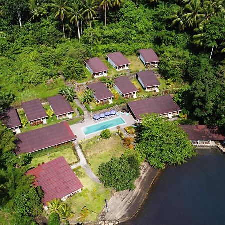Thalassa Dive Resort Lembeh Airtembaga Exteriör bild